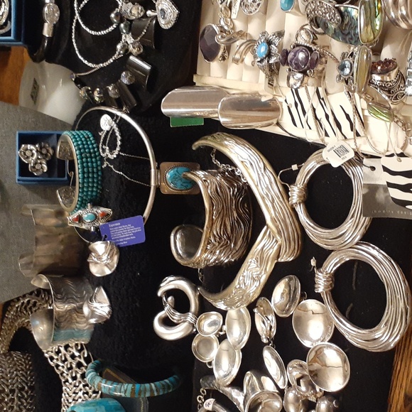 LIVE NOTIFICATION JEWELRY SHOW  TONIGHT @ 8:45 ET COME N LOOK - Picture 3 of 10